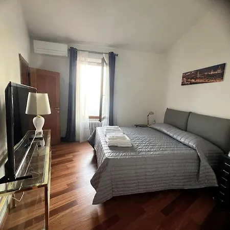 Apartment Panorama *
